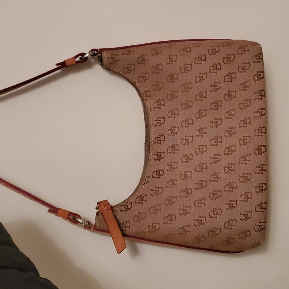 Small Dooney&Bourke handbag
